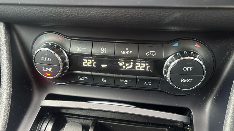 Mercedes-Benz GLA 220d 4Matic AMG Line 5dr Auto [Prem Plus] Diesel Hatchback